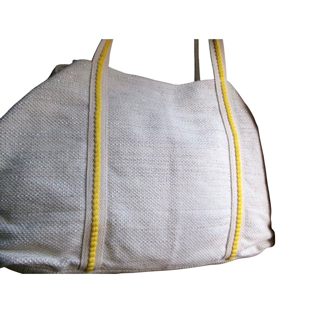 NWT White Lemon Print Tote Bag with Structured Design - Picture 9 of 12